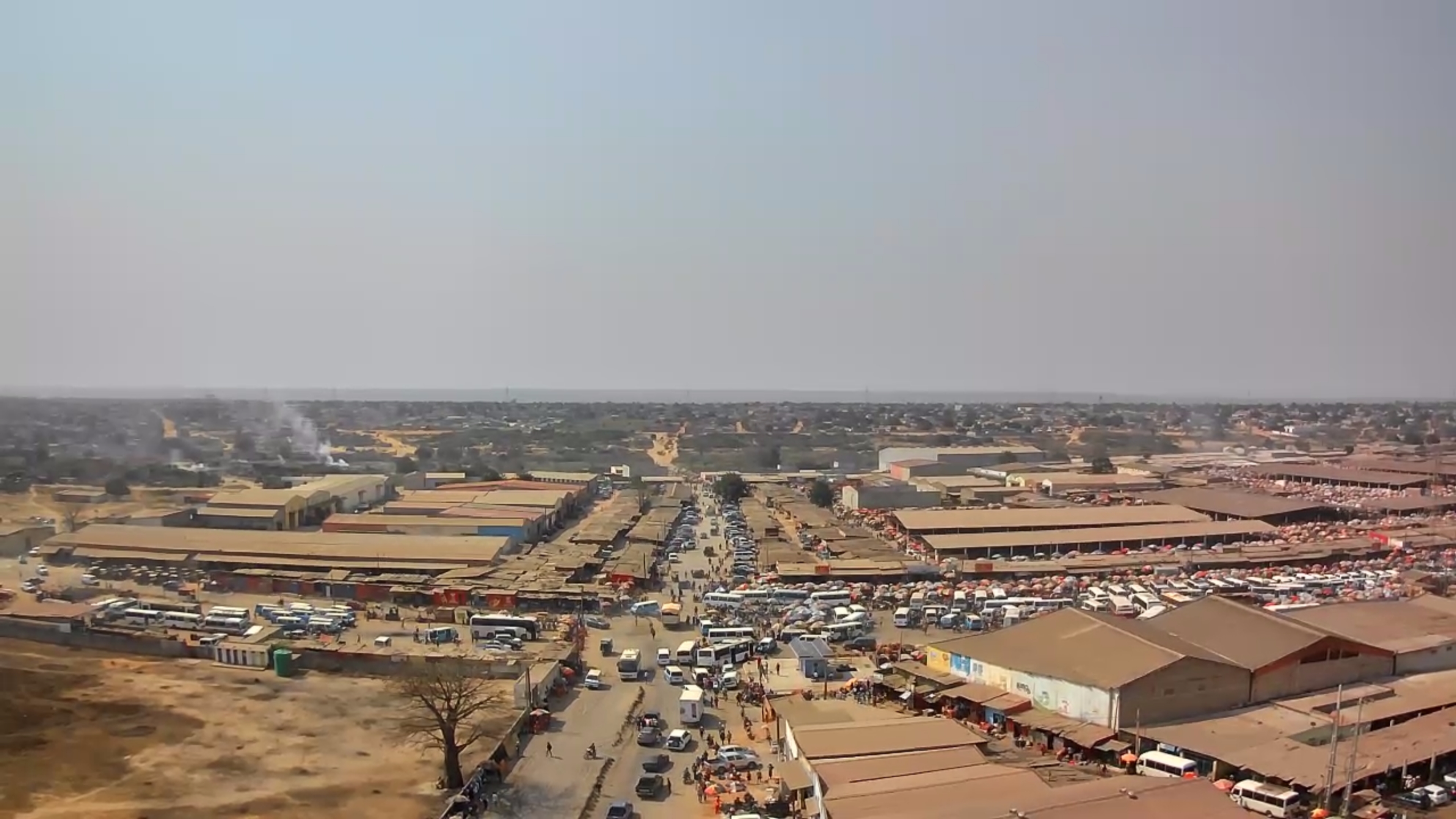 Praça Nova do 30 (Mercado do km30)